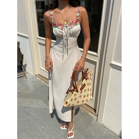 Damen Maxikleid mit floralem Detail und verstellbarem Ausschnitt R&B