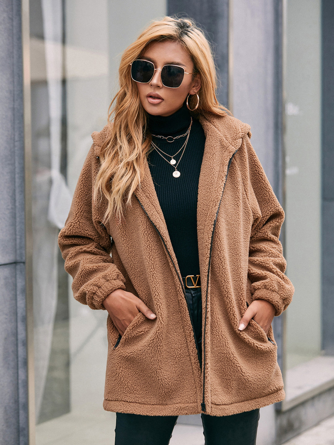 Damen Teddy-Fleecejacke mit praktischen Taschen und hohem Kragen R&B