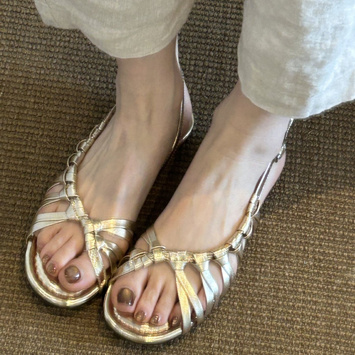 Damen stylische Riemchensandalen mit geflochtenem Obermaterial R&B