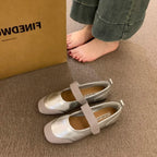 Damen Ballerina-Pumps mit verstellbarem Riemchen und elastischen Komfortsohle R&B