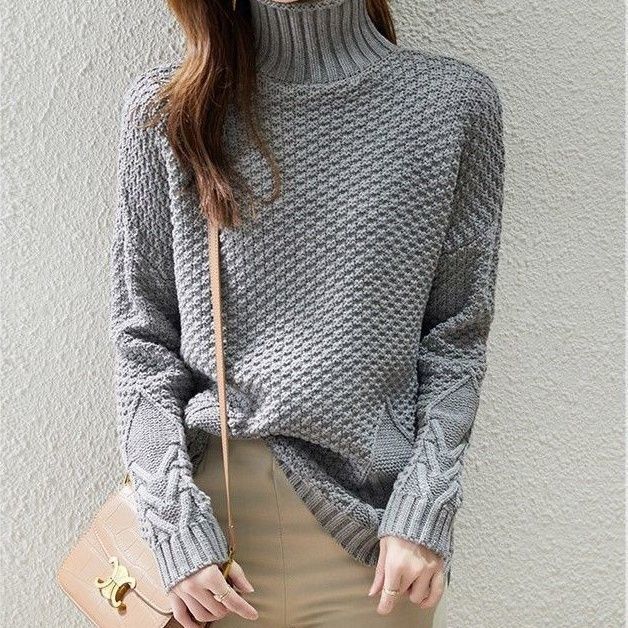 Damen Grobstrickpullover mit hohem Kragen und strukturiertem Design R&B