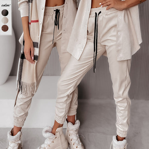 Damen Bequeme Jogginghose mit stilvollen Cut-Outs und elastischem Bund R&B
