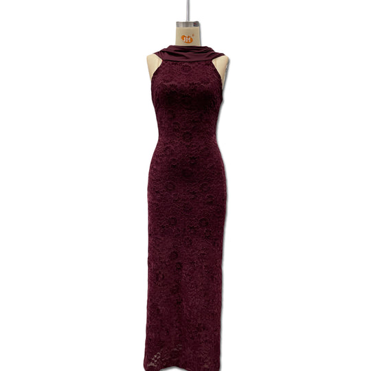 Damen Elegantes Spitzen-Maxikleid mit schickem Halterneck und figurschmeichelndem Schnitt R&B