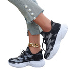 Damen Sportliche Sneakers mit innovativer Strickoberfläche und flexibler Laufsohle R&B
