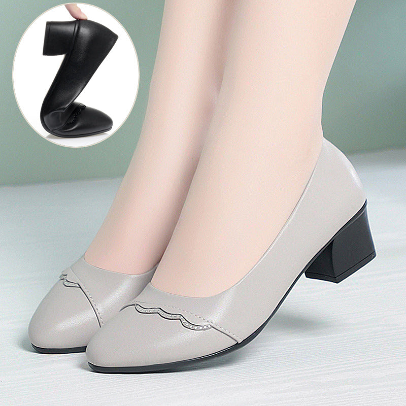 Damen Elegante Pumps mit zierlicher Wellenkante und komfortablem Blockabsatz R&B