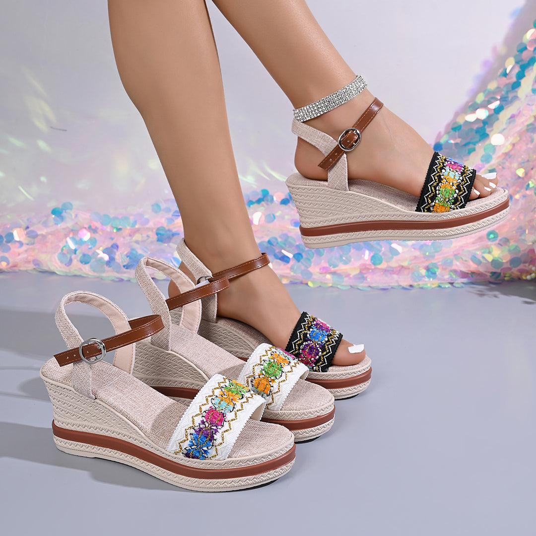 Damen Wedge-Sandalen mit buntem Stickereibesatz und komfortablem Riemchen R&B