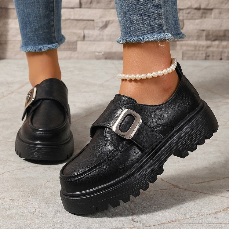Damen Slipper mit modischem Verschluss und rutschfester Profilsohle R&B