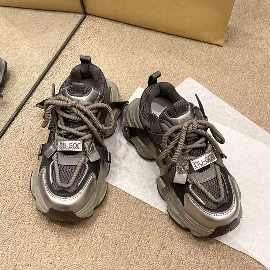 Damen Sportliche Chunky Sneakers mit verbesserten Dämpfungseigenschaften R&B
