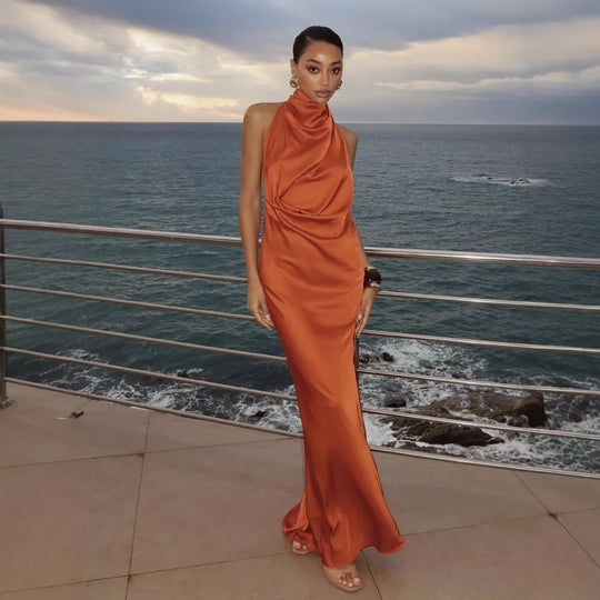 Damen Elegantes Maxi-Kleid mit hochwertigem Drapierungsdesign und schimmerndem Stoff R&B