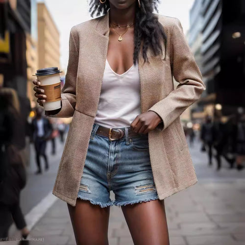 Damen elegante Blazerjacke aus strukturiertem Stoff mit modernen Details R&B