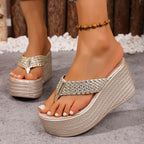 Damen Hochwertige Plateausandalen mit breiten Riemen R&B