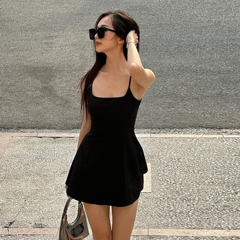 Damen tolles A-Linien Kleid mit Spaghettiträgern und schwingendem Rock R&B
