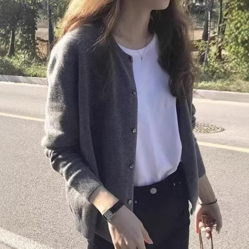 Damen kuschelige Strickjacke mit feiner Textur und Knöpfen R&B