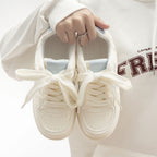 Damen Sneakers mit verspieltem Bananen-Motiv und weichem Innenfutter