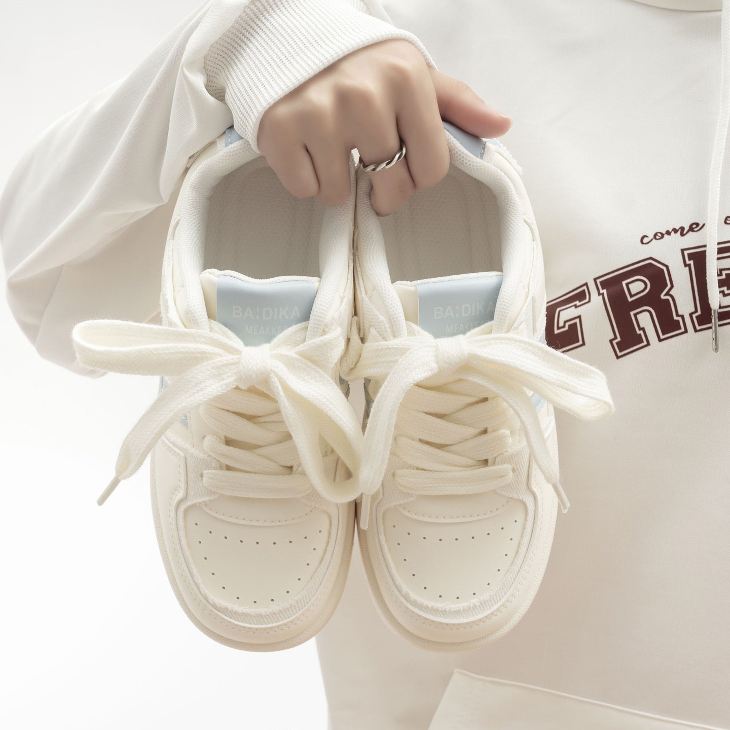 Damen Sneakers mit verspieltem Bananen-Motiv und weichem Innenfutter