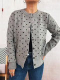 Damen Strickjacke mit modischem Punktemuster und komfortablem Schnitt R&B