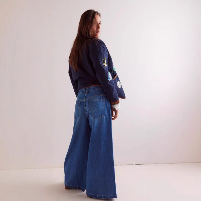 Damen Weit geschnittene Jeans mit dekorativen Druckknöpfen und seitlichen Streifen R&B