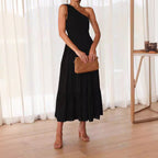 Damen Elegantes One-Shoulder-Maxikleid mit fließendem Rock R&B
