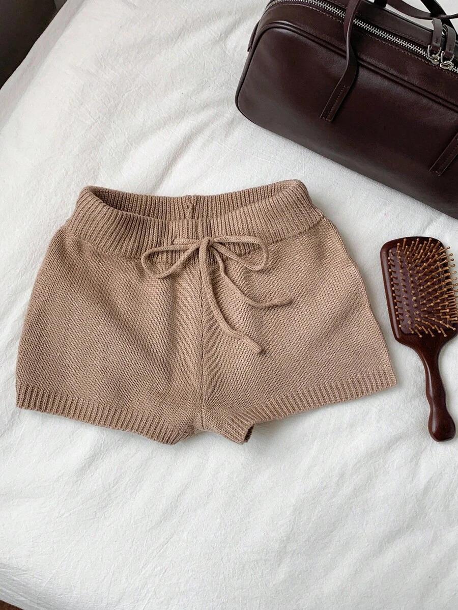 Damen weiche Strickshorts mit praktischem Kordelzug R&B