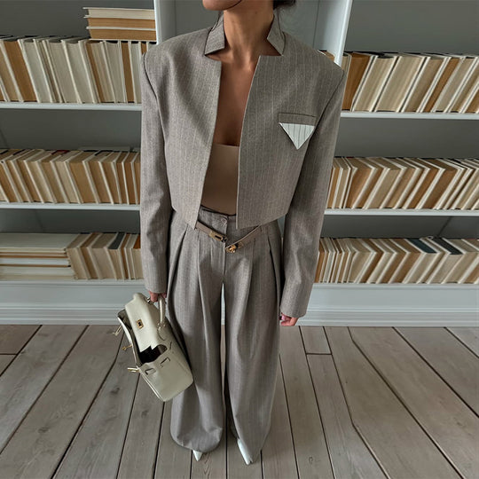 Damen modisches cropped Blazer-Ensemble mit weitem Hosen R&B