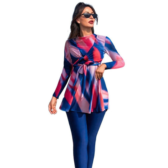 Damen modischer Strandanzug mit langen Ärmeln und femininem Wickeldetail R&B