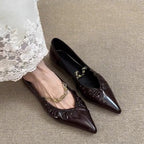 Damen elegante Ballerina-Schuhe mit luxuriösen Falten und Schmuckdetail