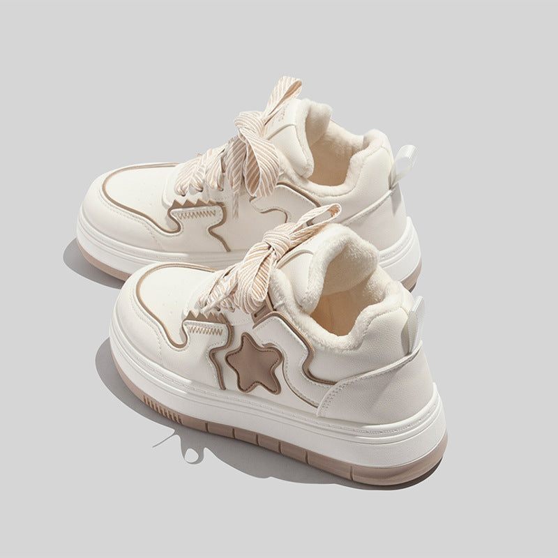 Damen Sportliche Winter Sneakers mit warmem Futter und verspieltem Sternenmotiv