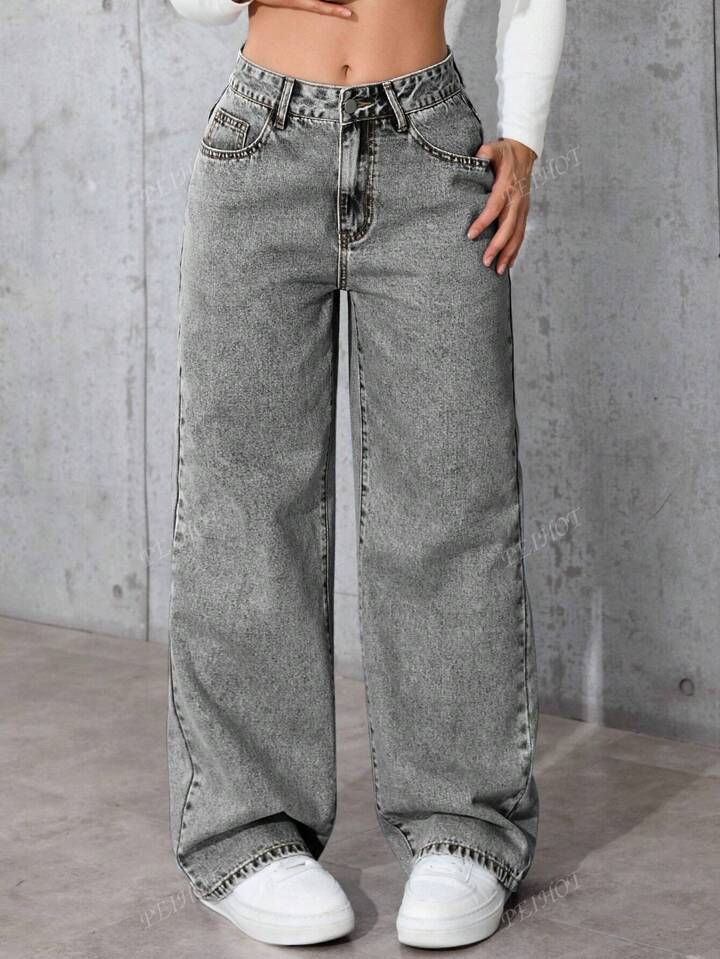 Damen Weit geschnittene Jeans mit kräftigen Kontrastnähten und verspielt gestickten Taschen R&B