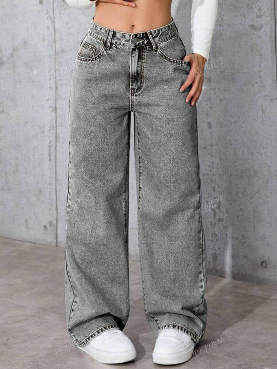 Damen Weit geschnittene Jeans mit kräftigen Kontrastnähten und verspielt gestickten Taschen R&B