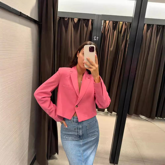 Damen cropped Blazerjacke mit schickem Schnitt und eleganten Knopfdetails R&B