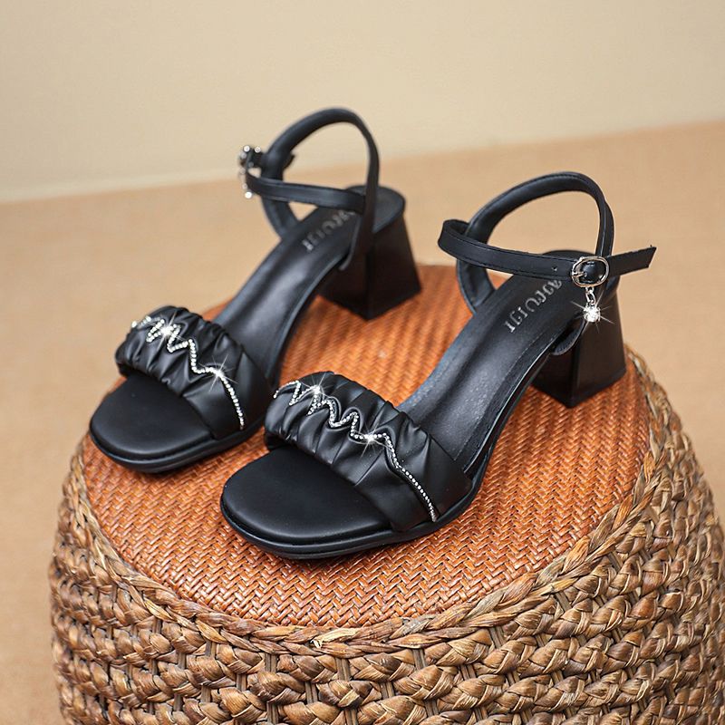 Damen elegante Riemchen Sandalen mit Rüschendetail R&B
