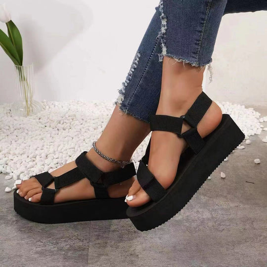 Damen modische Zehentrenner mit bunten Riemen R&B