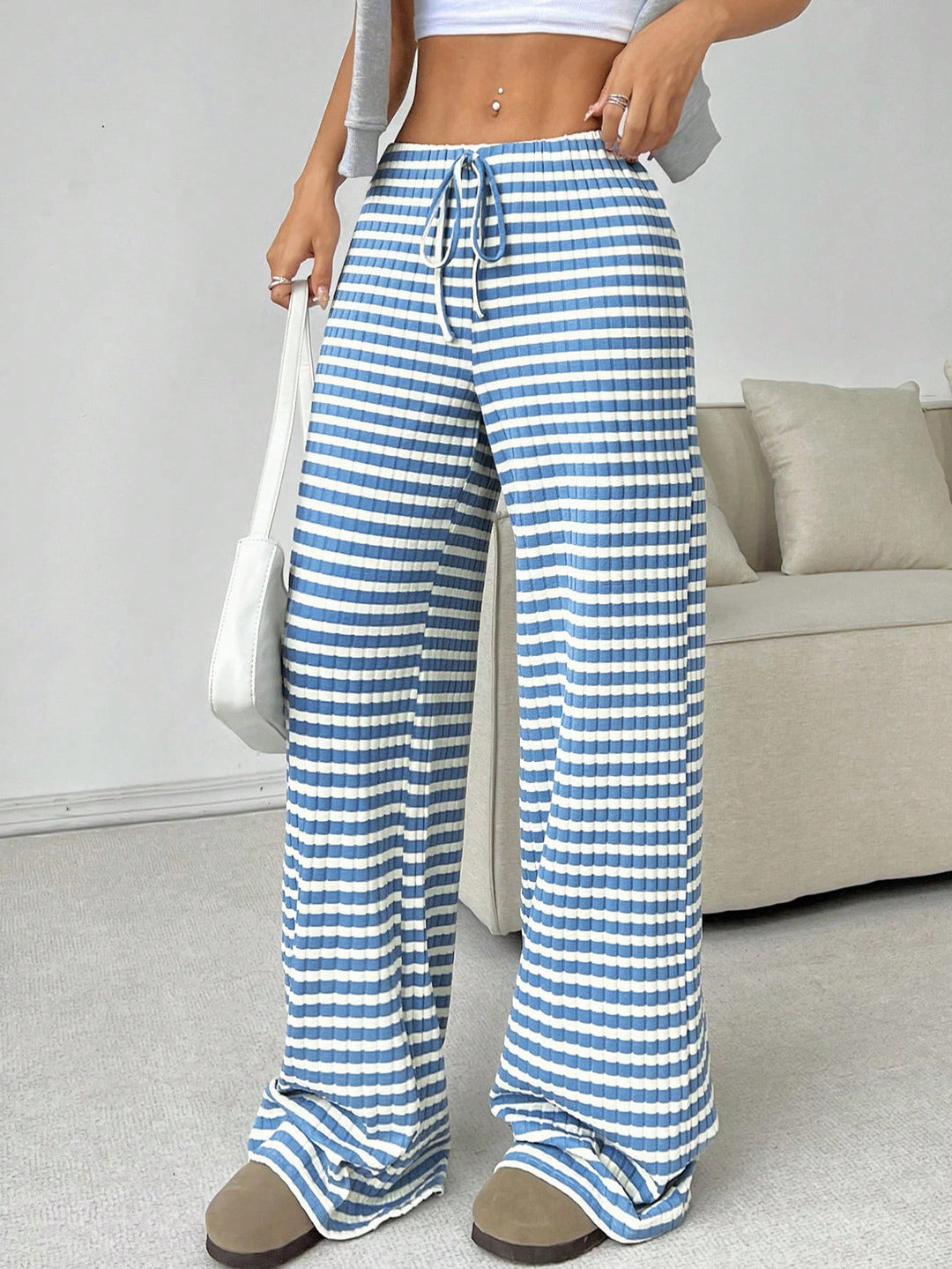 Damen komfortable Relaxhose mit weitem Schnitt und verstellbarem Kordelzug R&B