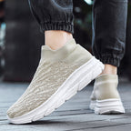 Damen Sportliche Slip-On Sneaker mit atmungsaktiver Strick-Oberfläche und dämpfender Laufsohle