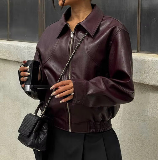Damen Kunstlederjacke mit auffälliger Schnittführung R&B