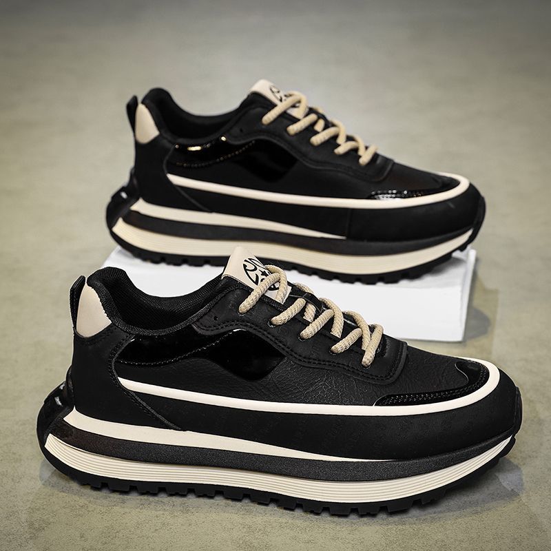 Damen Sportliche Sneaker mit dämpfender Profilsohle und modischen Akzenten EB