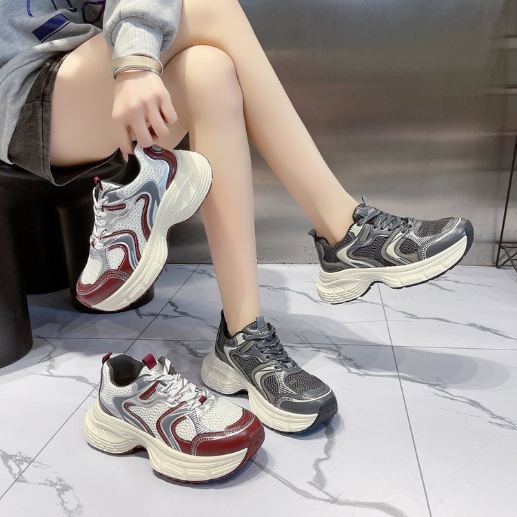 Damen modische Laufsneaker mit atmungsaktivem Obermaterial und komfortabler Dämpfung R&B