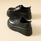 Damen Chunky Plateau Sneakers mit modischem Kunstleder-Obermaterial R&B