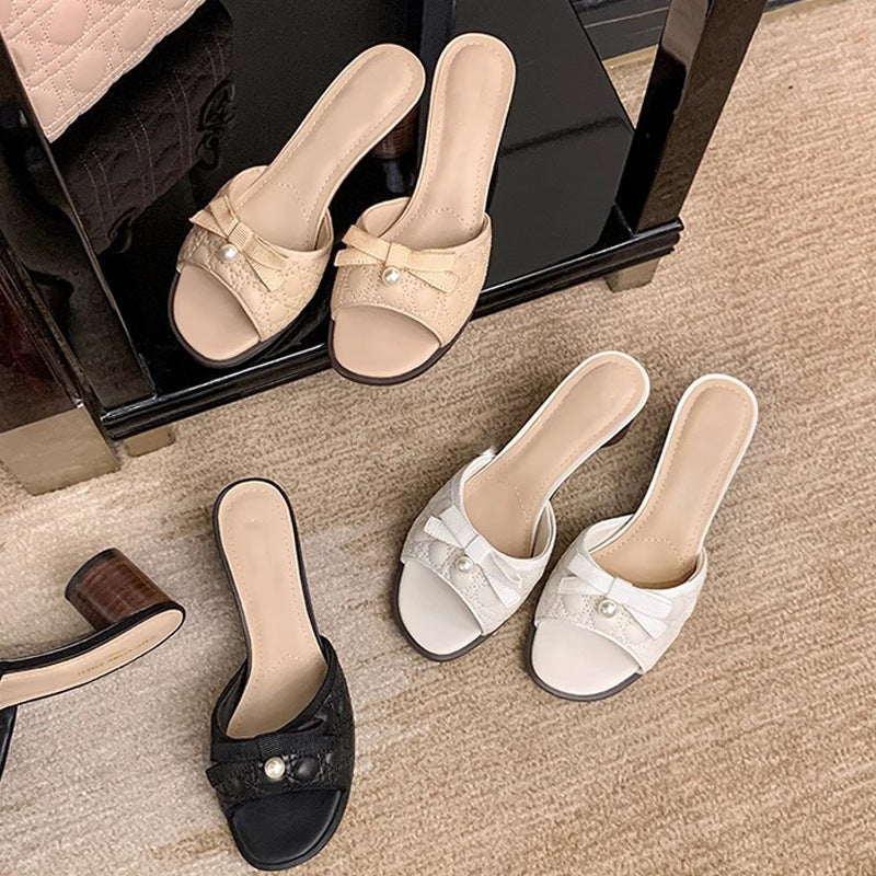 Damen modische Mules mit elegantem Perlenschmuck und komfortablem Absatz R&B