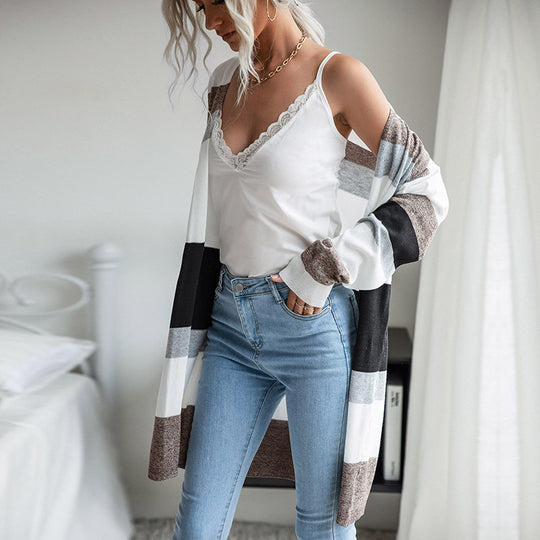 Damen Strickjacke mit modischem Streifenmuster und lässigem Schnitt R&B