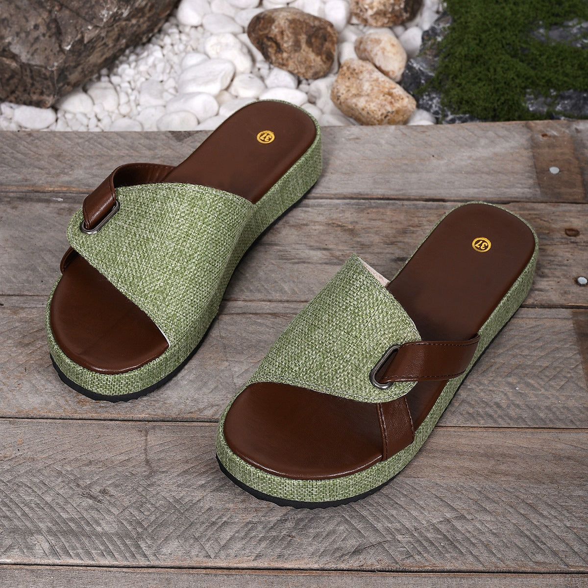Damen bequeme Schlappen mit modischem Faltendesign