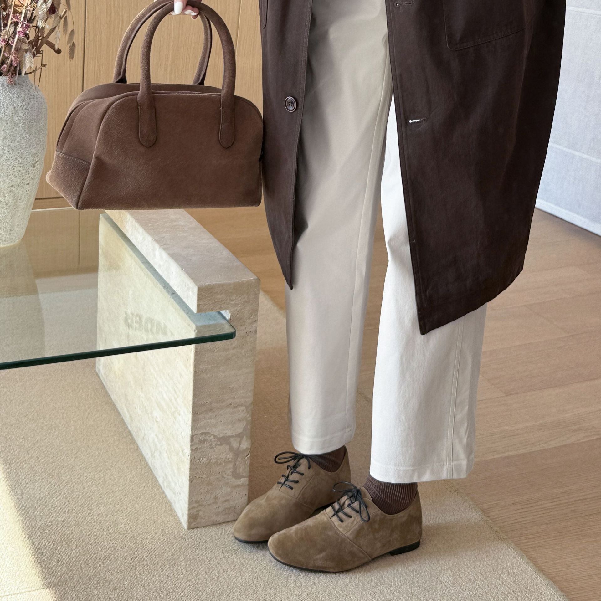 Damen Mokassins aus hochwertigem Wildleder mit elegantem Schnürdesign