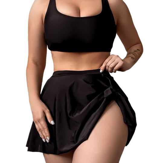 Damen Sportliches Badeoutfit mit schmeichelndem Rock R&B