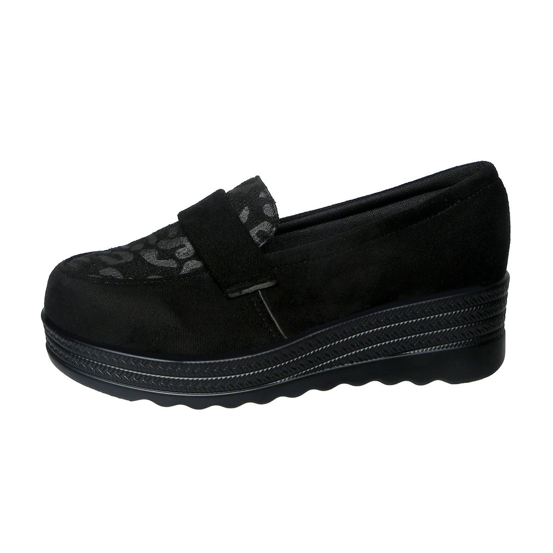 Damen Slipper mit eleganter Tierfell-Applikation und komfortablem Plateau R&B