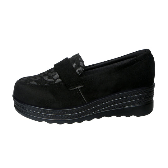 Damen Slipper mit eleganter Tierfell-Applikation und komfortablem Plateau R&B