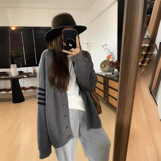 Damen Modischer Strickcardigan mit komfortablem Schnitt und kontrastierenden Details R&B