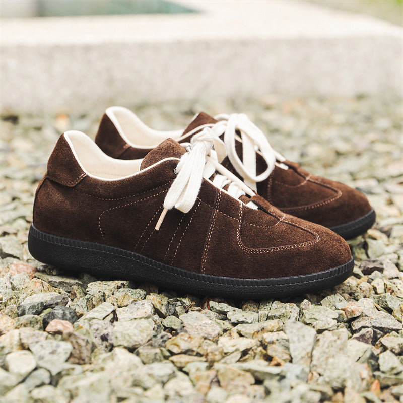 Damen Elegante und bequeme Wildleder Sneakers R&B