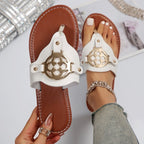 Damen Zehenstegsandalen mit dekorativem Metalldetail und rutschfester Sohle R&B