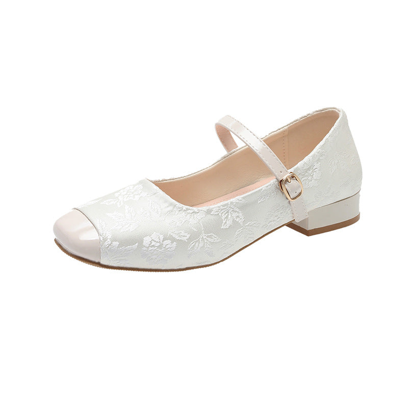 Damen Ballerina mit verstellbarem Riemen und glänzendem Zehenbereich R&B