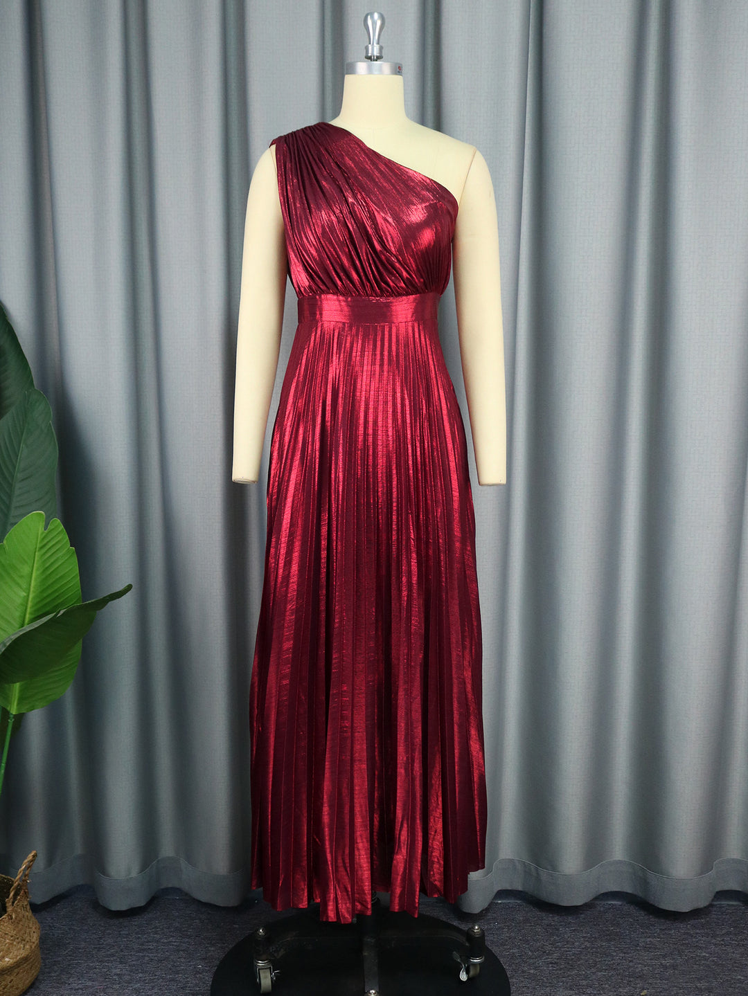 Damen plissiertes Abendkleid mit schimmerndem Oberteil R&B